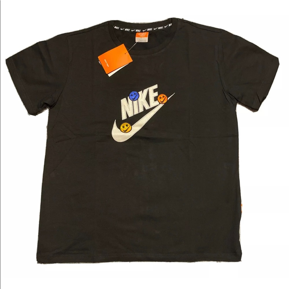 Nike smiley face